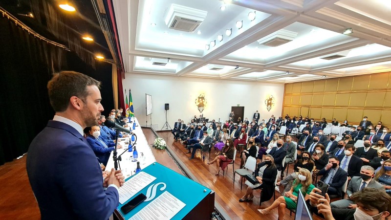 Governador participa de encerramento do encontro nacional do MP em Gramado