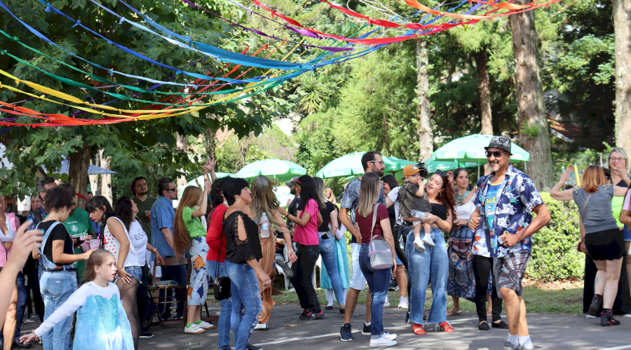 Domingo é dia de Gramado Fantasia