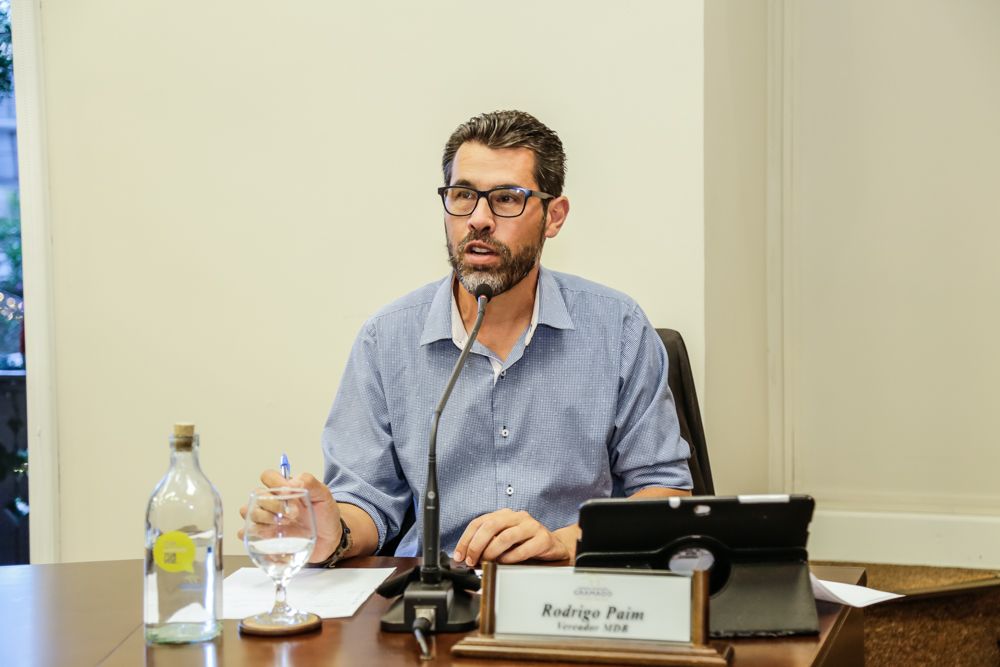 Rodrigo Paim defende municipalização da Estrada da Serra Grande e de trecho da RS-115, na Várzea Grande