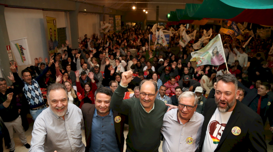 MDB de Canela realiza jantar e reúne centenas de pessoas em apoio a Marcelo Savi e Luciano Melo