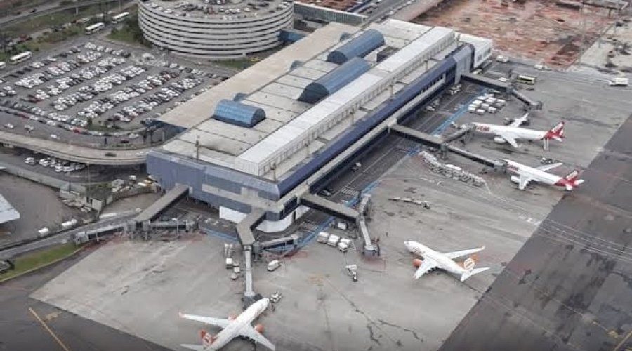 Aeroporto Salgado Filho reabre parcialmente em outubro, com 50 voos diários e volta com capacidade total em dezembro
