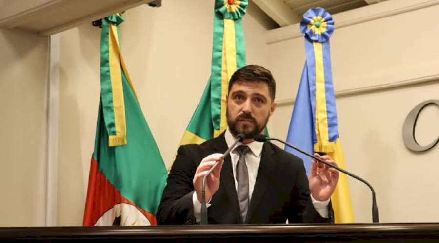 “Vamos ser mais úteis e verificar as informações antes de criticar e divulgar o que não procede”, diz vereador Ike Koetz