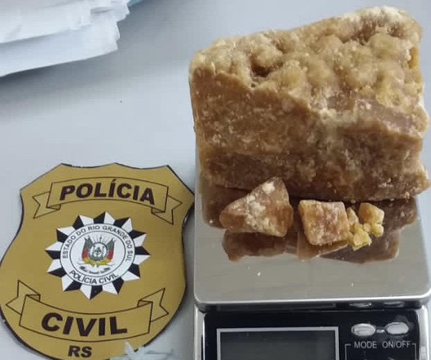 Polícia Civil de Canela apreende quantidade suficiente para fracionar até 800 pedras de crack