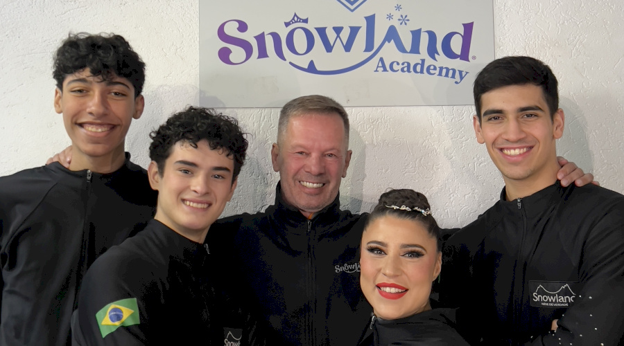 Atletas da Snowland Academy participam do Campeonato Brasileiro de Patinação Artística no Gelo