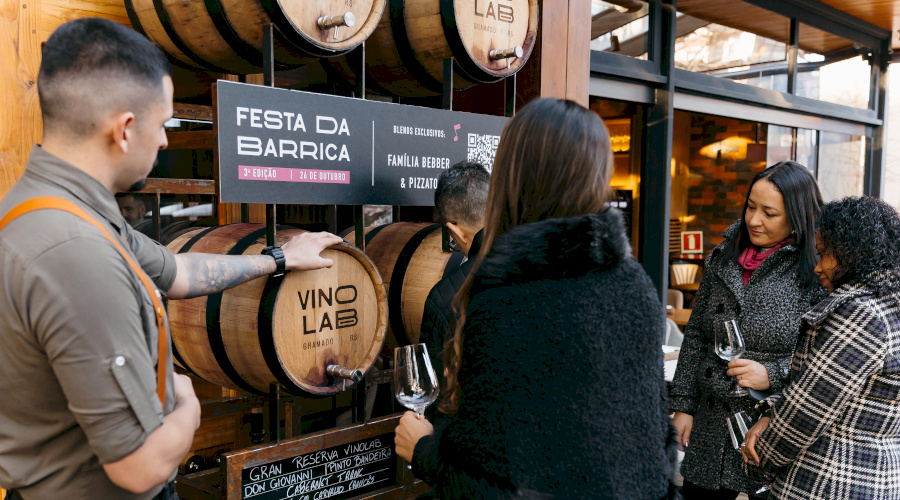 VinoLab realiza neste sábado a 3ª edição da Festa da Barrica com mais de 100 litros de vinhos