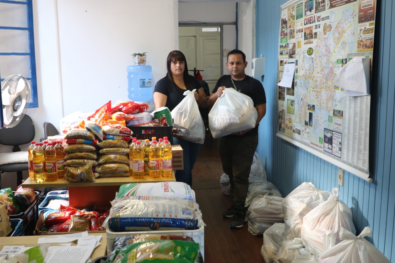 Assistência Social disponibiliza alimentos para famílias necessitadas