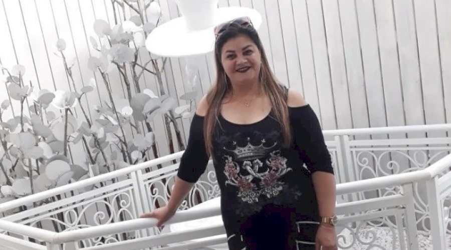 Mulher de 51 anos morre atropelada em faixa de pedestres no centro de Gramado
