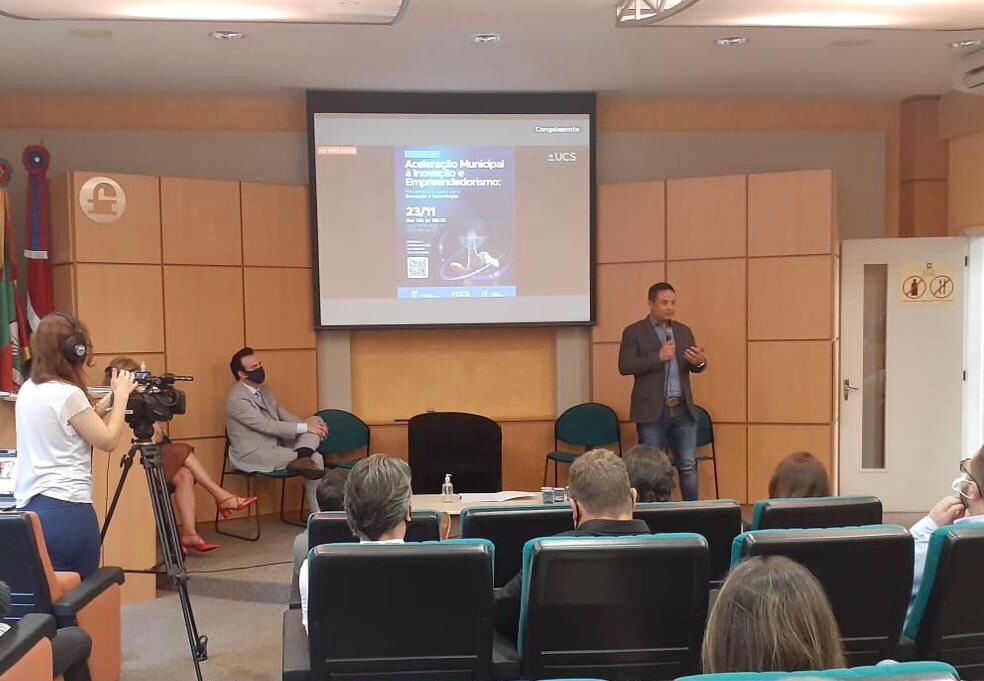 Canela presente no 1º Fórum de Aceleração Municipal à Inovação e Empreendedorismo