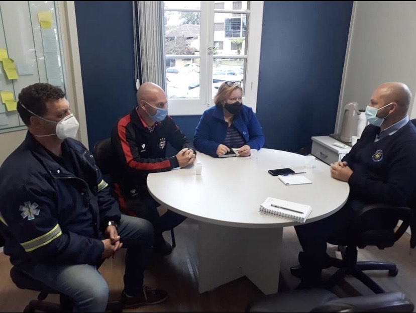 Vereadora de Canela visita o Hospital de Caridade e busca instalação de Usina de Oxigênio