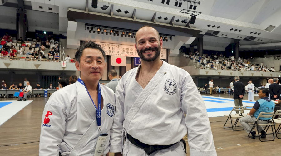 Gramadense Fabrício Bertoluci representa RS e conquista pódio em sua categoria no Campeonato Mundial Wado-Ryu no Japão