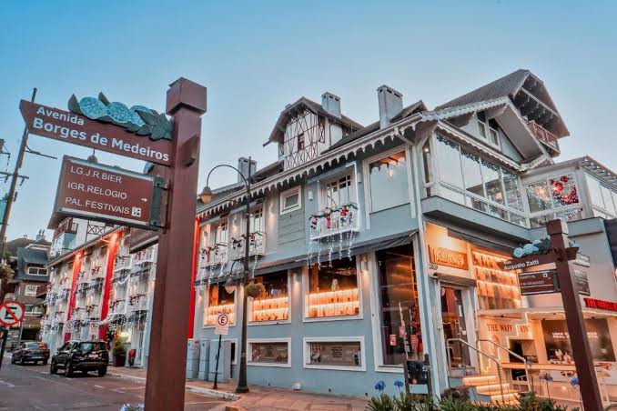 Justiça decreta falência e determina lacração de hotel em Gramado